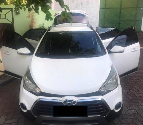 HYUNDAI HB20 1.6 COMFORT STYLE 16V FLEX 4P MANUAL HYUNDAI HB20 1.6 COMFORT STYLE 16V FLEX 4P MANUAL